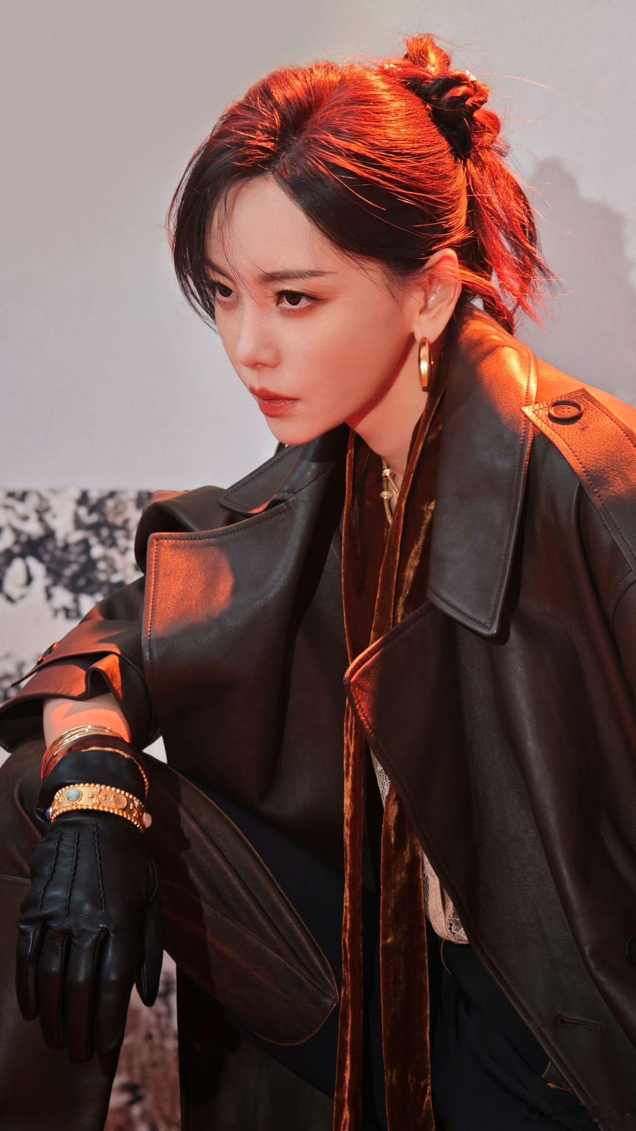 于文文透露第六张创作专辑即将上线 救命！又要放大招了！全新曲风未知感拉满，已经开