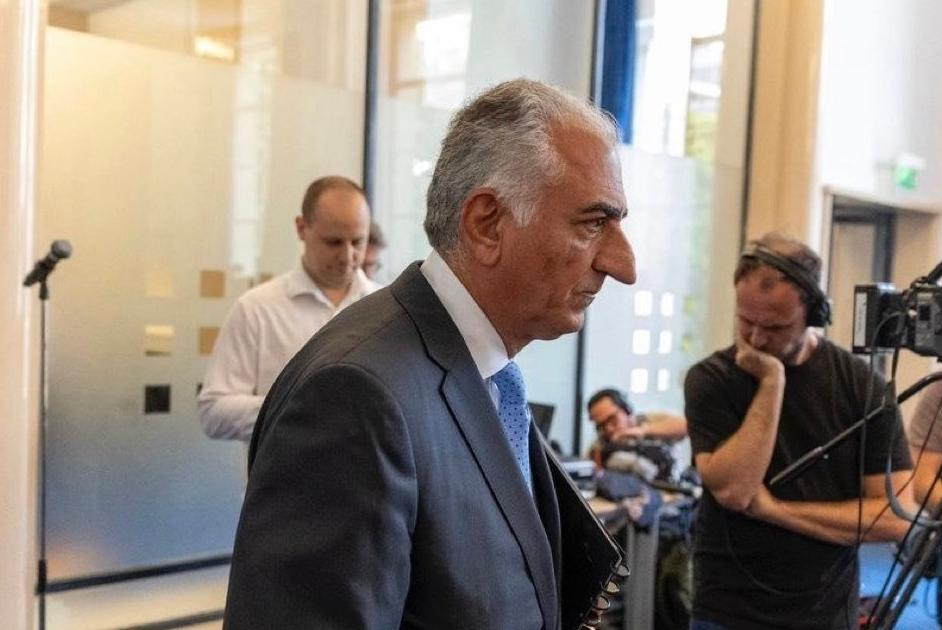 想得可真美，伊朗不需要一个国王！
当地时间2026年1月11日，伊朗末代王储礼萨