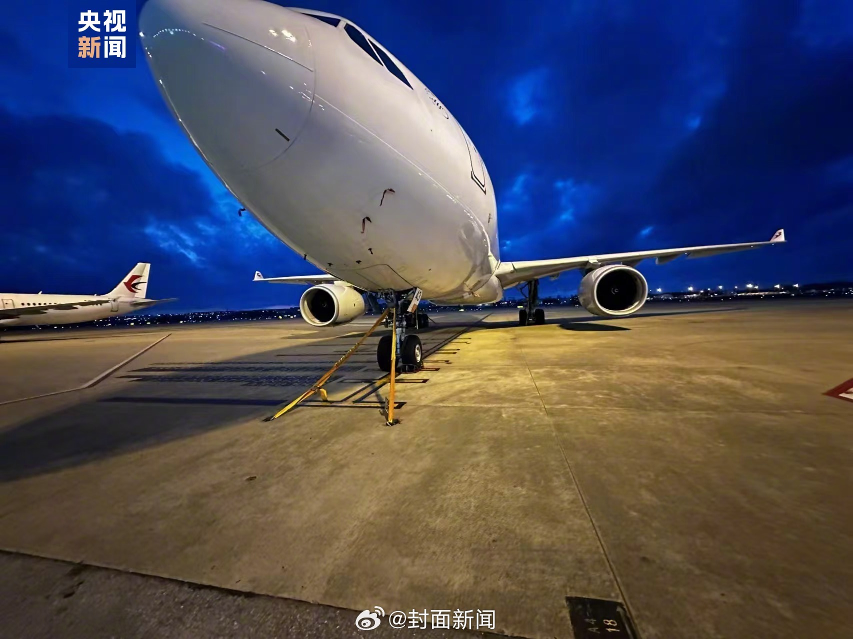 【受台风“贝碧嘉”影响 #今晚8点后上海两机场所有航班取消#】受台风“贝碧嘉”影