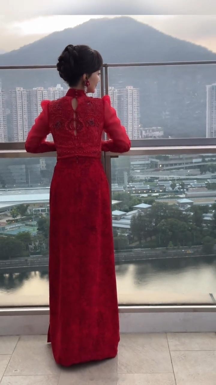 嘶……