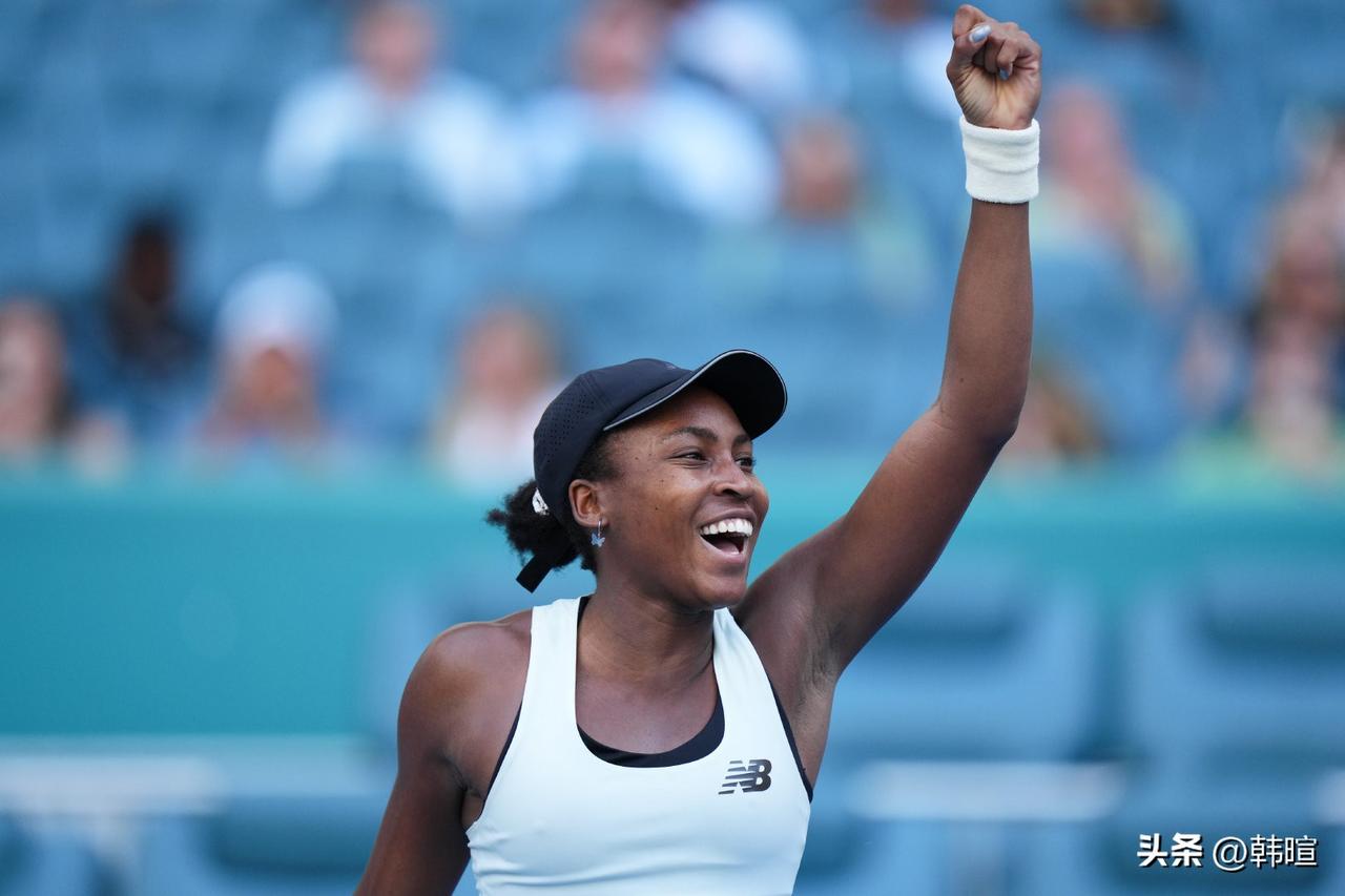 高芙，6连胜穆霍娃！
迈阿密1000赛首场女单半决赛，高芙以2-0“习惯性”击败