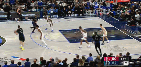 状元连线！独行侠真没必要交易浓眉！
在今天NBA常规赛独行侠对阵火箭的第二节比赛