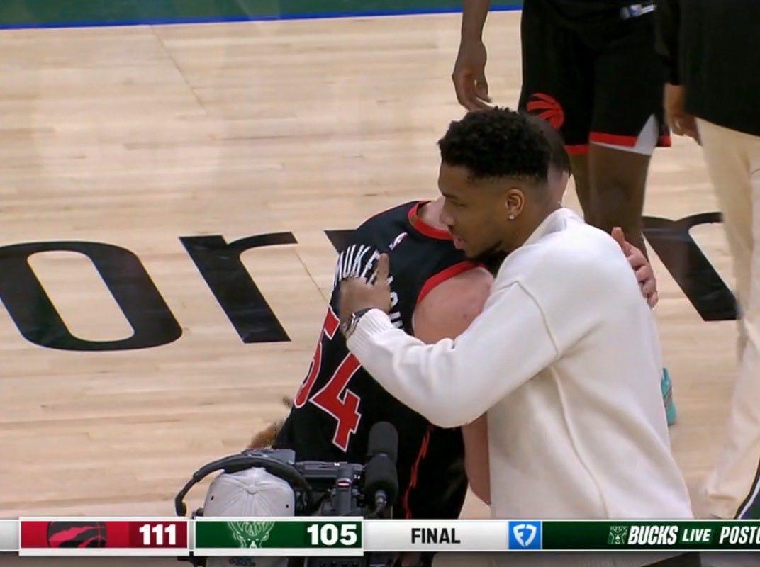 雄鹿近15场比赛输掉12场。猛龙vs雄鹿NBA