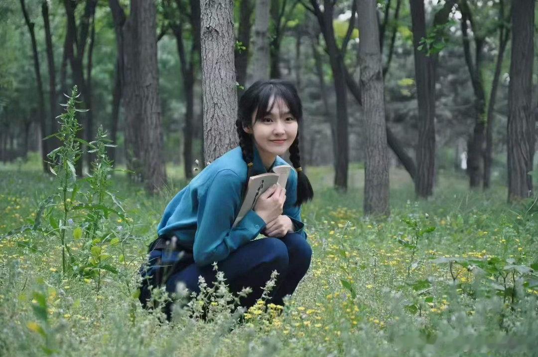 张佳宁姜珮瑶什么时候补下吻戏🥺《重器》里二人同窗相伴，误会分离多年，千里奔赴和