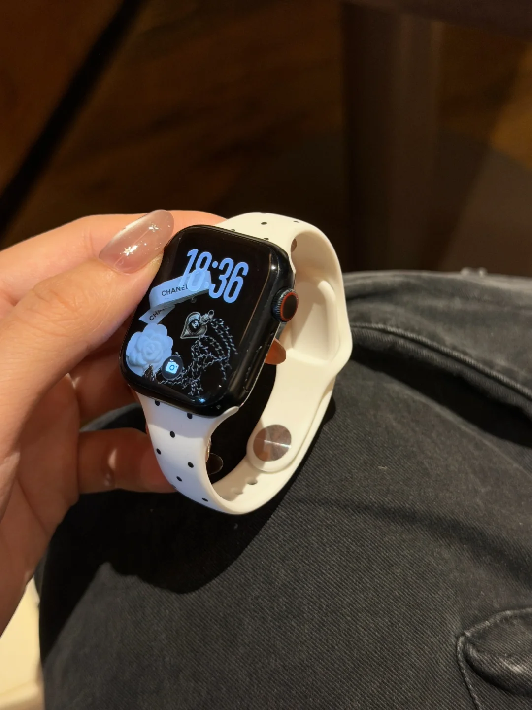 美美波点呀｡𖦹搭配iWatch真的很漂亮～