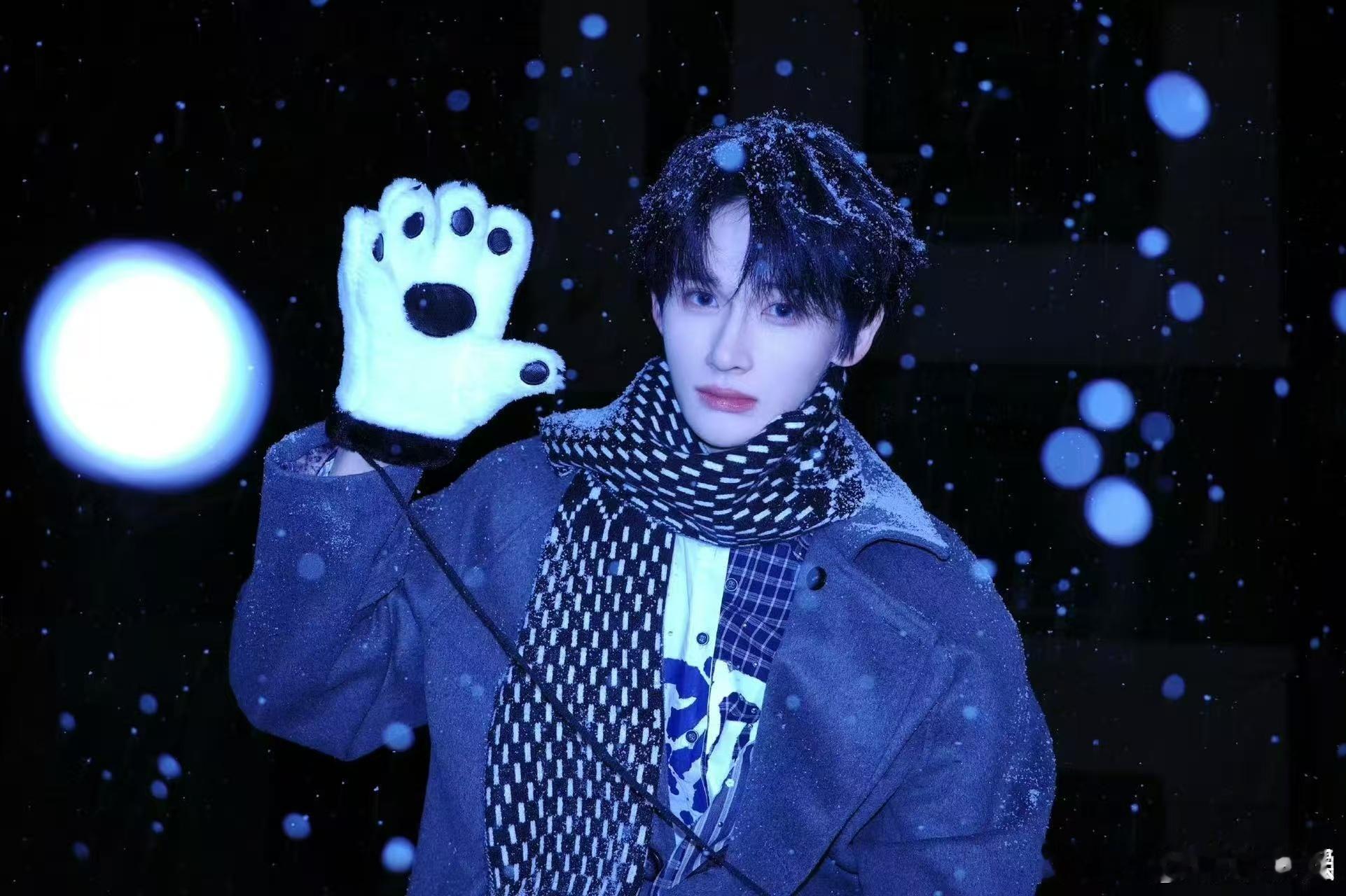 余宇涵官宣加盟浙江春晚余宇涵官宣加盟 余宇涵官宣加盟浙江卫视春晚，2月17日准时