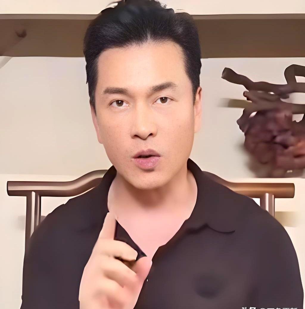 70岁的吕良伟，生理年龄测出来才39.9岁！

这哥们儿太狠了，吃饭顺序都跟别人