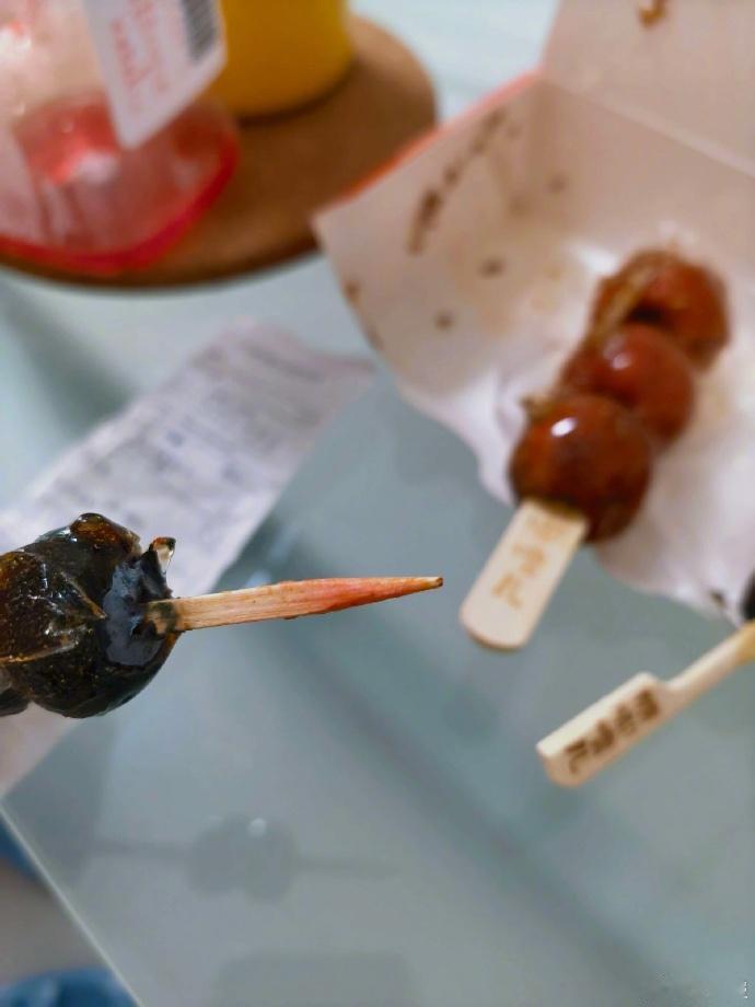 “必须严查严惩！”河南，女子在国贸360负一层超市花16.8元买了一盒糖葫芦，次