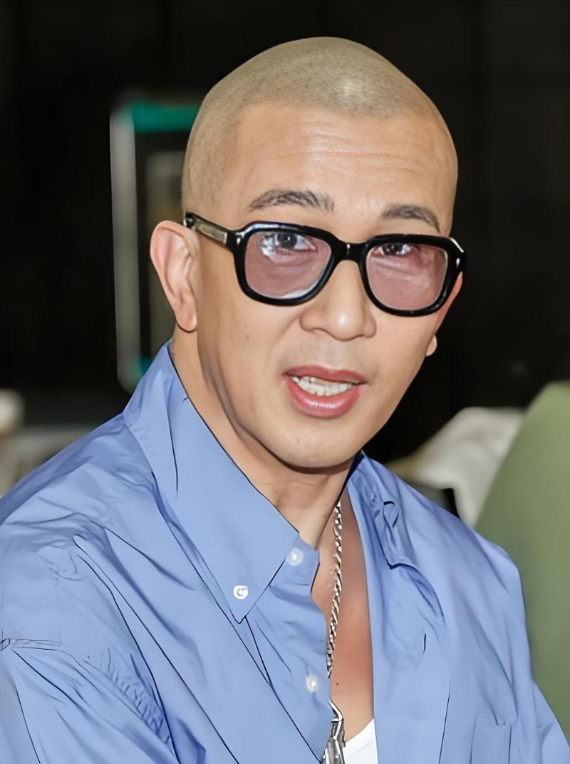 汪小菲被具俊晔给告了，这是哪门子事啊，这是要笑掉人大牙吗？
具俊晔跟汪小菲八竿子