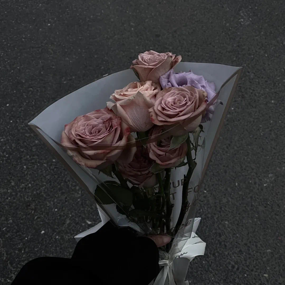 𝐹𝑜𝑟𝑒𝑣𝑒𝑟不能坦诚相待，那就各取所爱。 ​​​