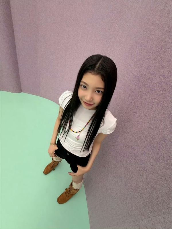 六代女团成员朴睿恩撞脸金智秀，saki撞名宫胁咲良，谁才是真正的六蹭一？ ​​​