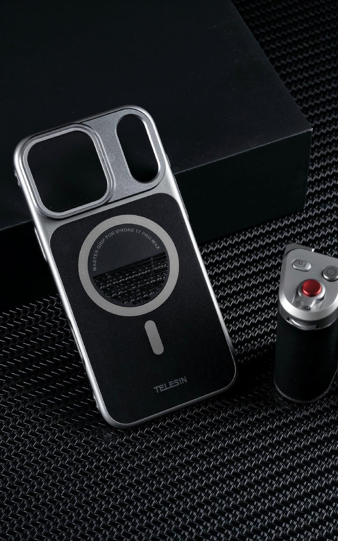 【铁粉福利】，抽一位铁粉送出「TELESIN 泰迅大师影像套装」iPhone17