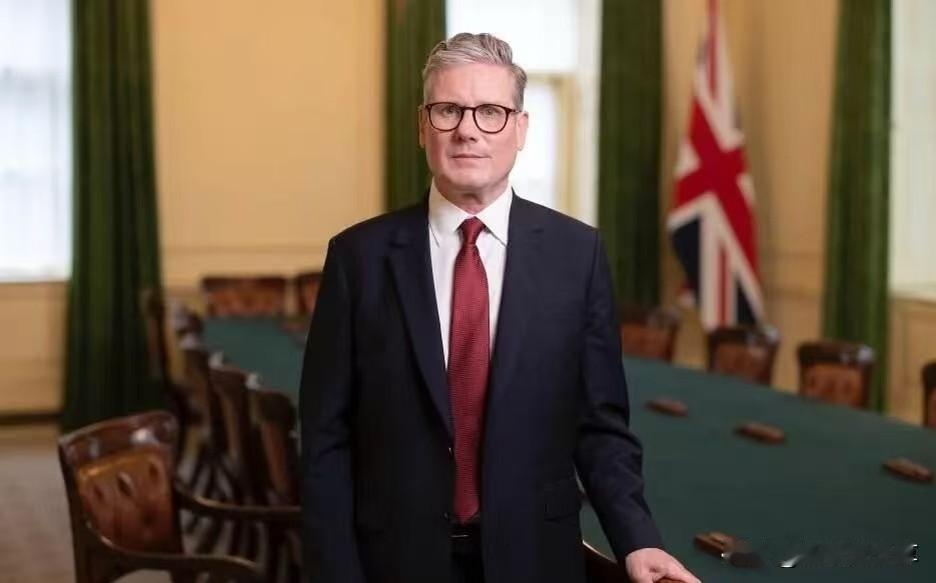 完了！英国首相突然把话挑明了，自己干不下去了要辞职！

而且根据英媒在近日披露出
