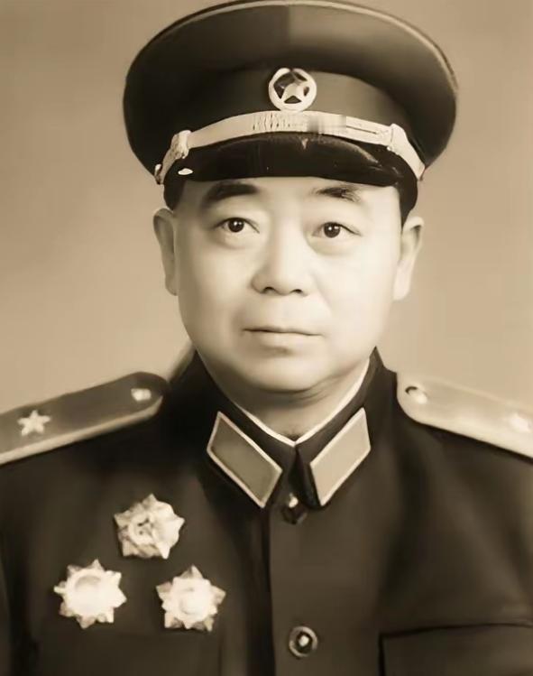 新中国成立后，不少离家几十年的干部希望回家探亲，看看亲人是否健在，是否安好。这样