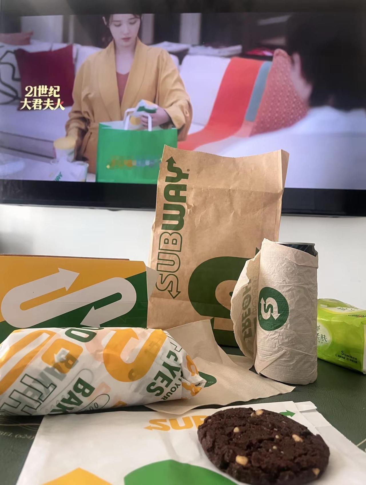 沉浸式追剧 韩剧所有人都在吃赛百味啊🍟 21世纪大君夫人