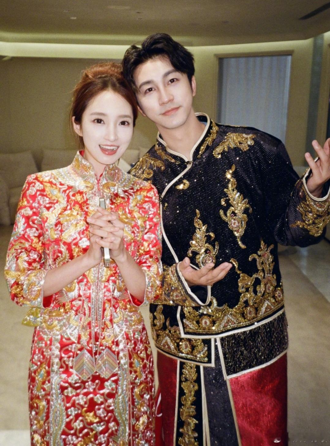 杨凯雯赵琦君婚纱照 赵琦君晒了与杨凯雯的试纱照，好般配好幸福的一对[送花花] ​