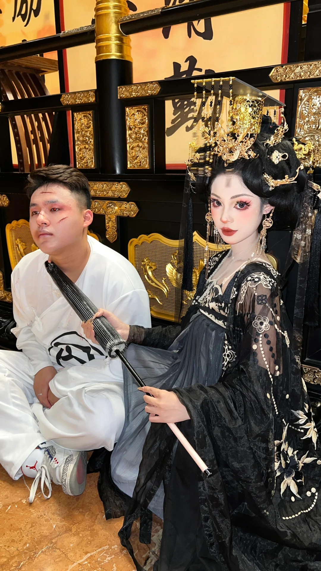 日月同辉 天命我主