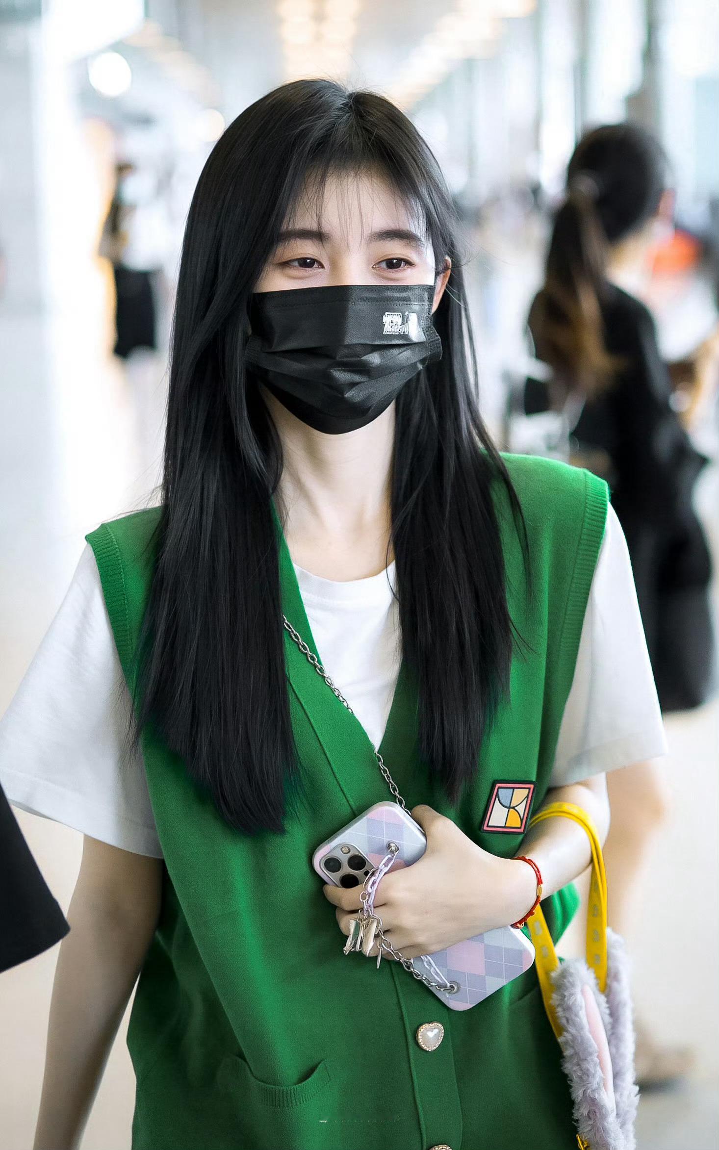 🍊小佟专属滑梯 💙鞠婧祎万花世界 踩过我的我一个没忘  我们风水轮流转​​​