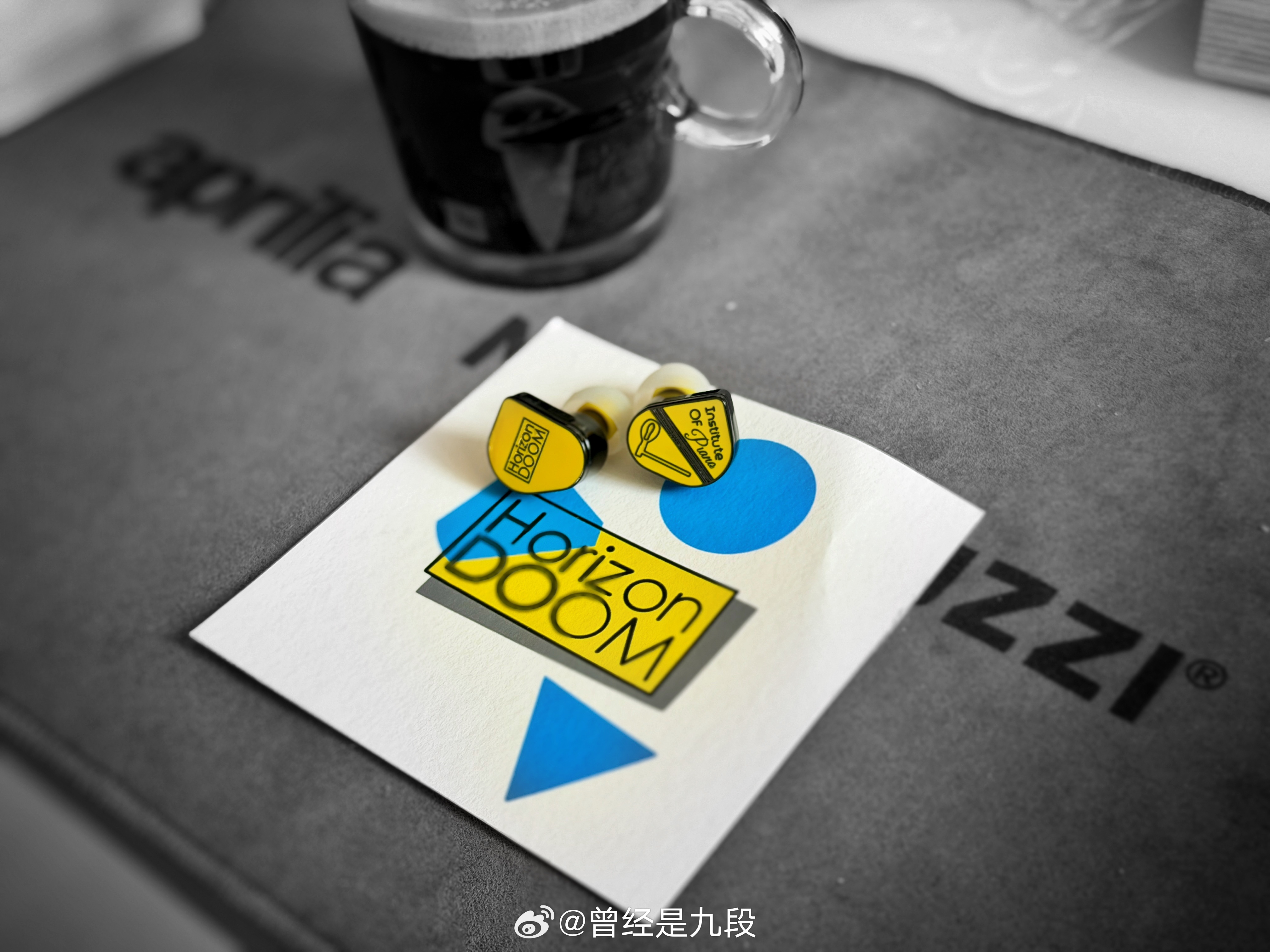 桃子说好听，让我试试看到底怎么个事儿耳机发烧友闲来无事开开箱