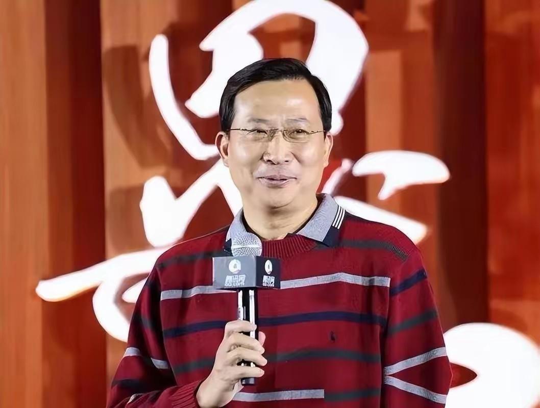 饶毅教授谈到回国后的感受时说，“我碰到的痛苦，都是中国的人际关系，直到现在都是。