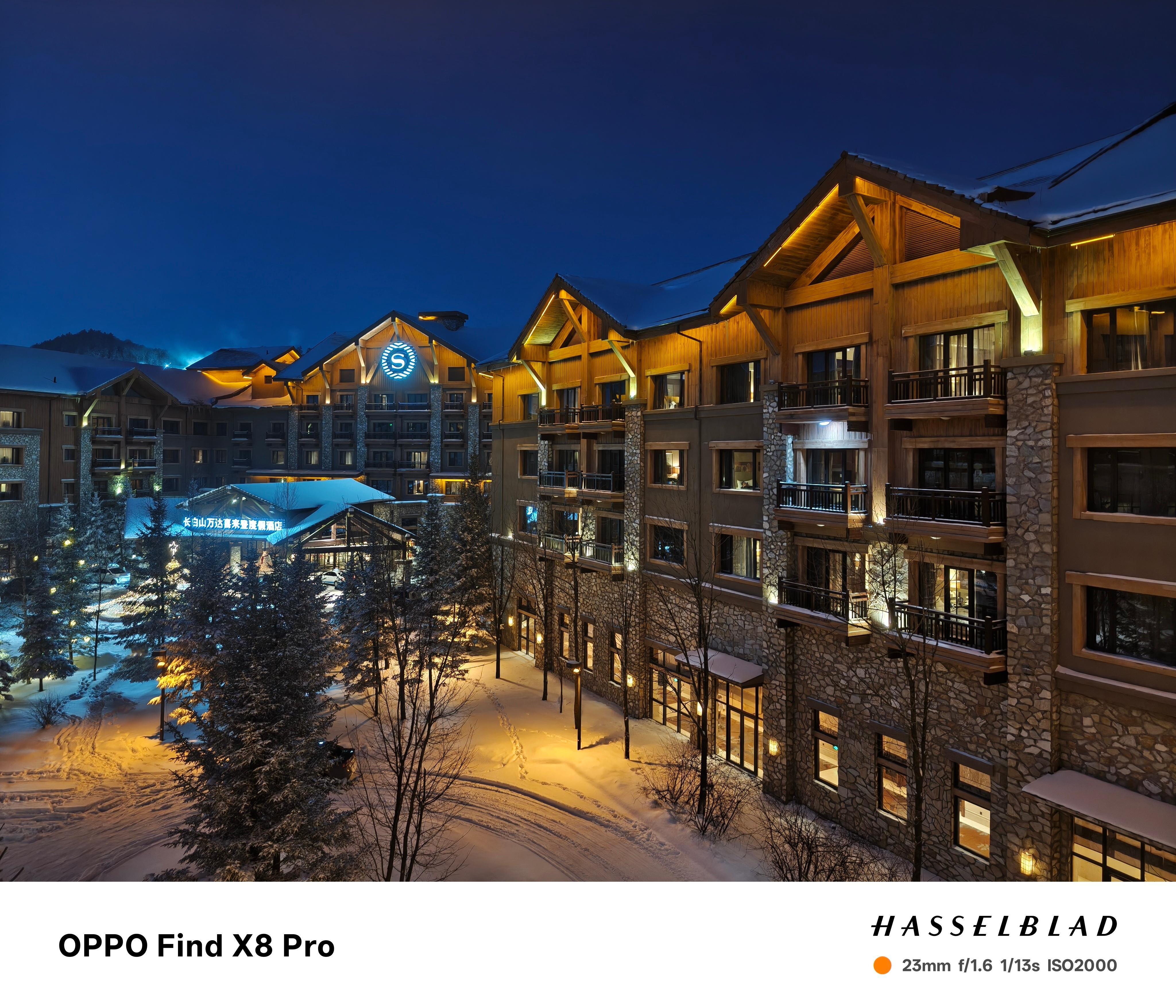 来到长白山的第一天，不仅冻梨吃了，白桦树汁饮料版果然好喝，之前喝的100%原汁确