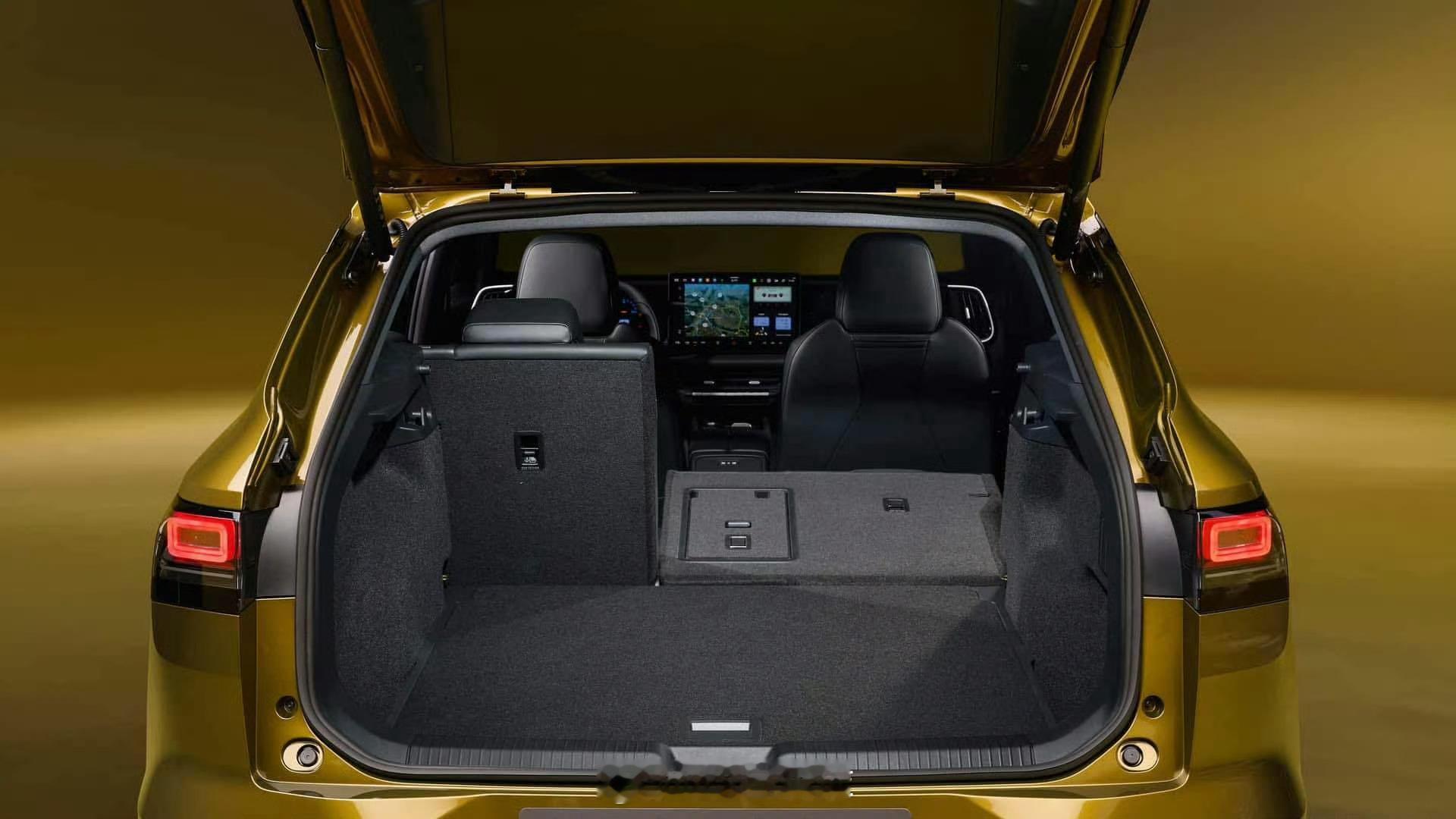 大众发布全新纯电 SUV ID. Tiguan，在海外将取代ID.4和ID.5。