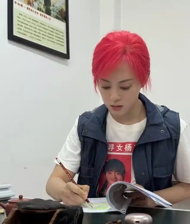 孙俪演戏把血管气爆了来看娱乐孙俪入戏太深情绪爆发，结果伤到眼睛，拍戏虽敬业，也千