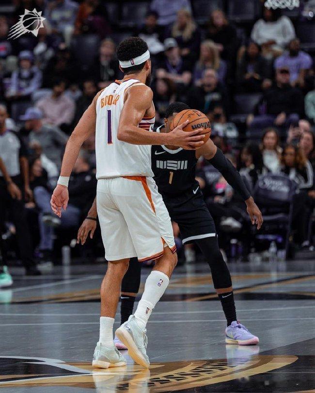NBA季中锦标赛西部A组悬念全部结束，湖人4连胜傲视联盟，太阳3胜+34等待晋级
