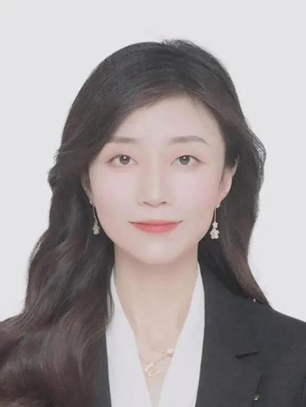 年少有为！天津，一位36岁女子任985高校学院院长，但是，不少人看到她的年纪后，