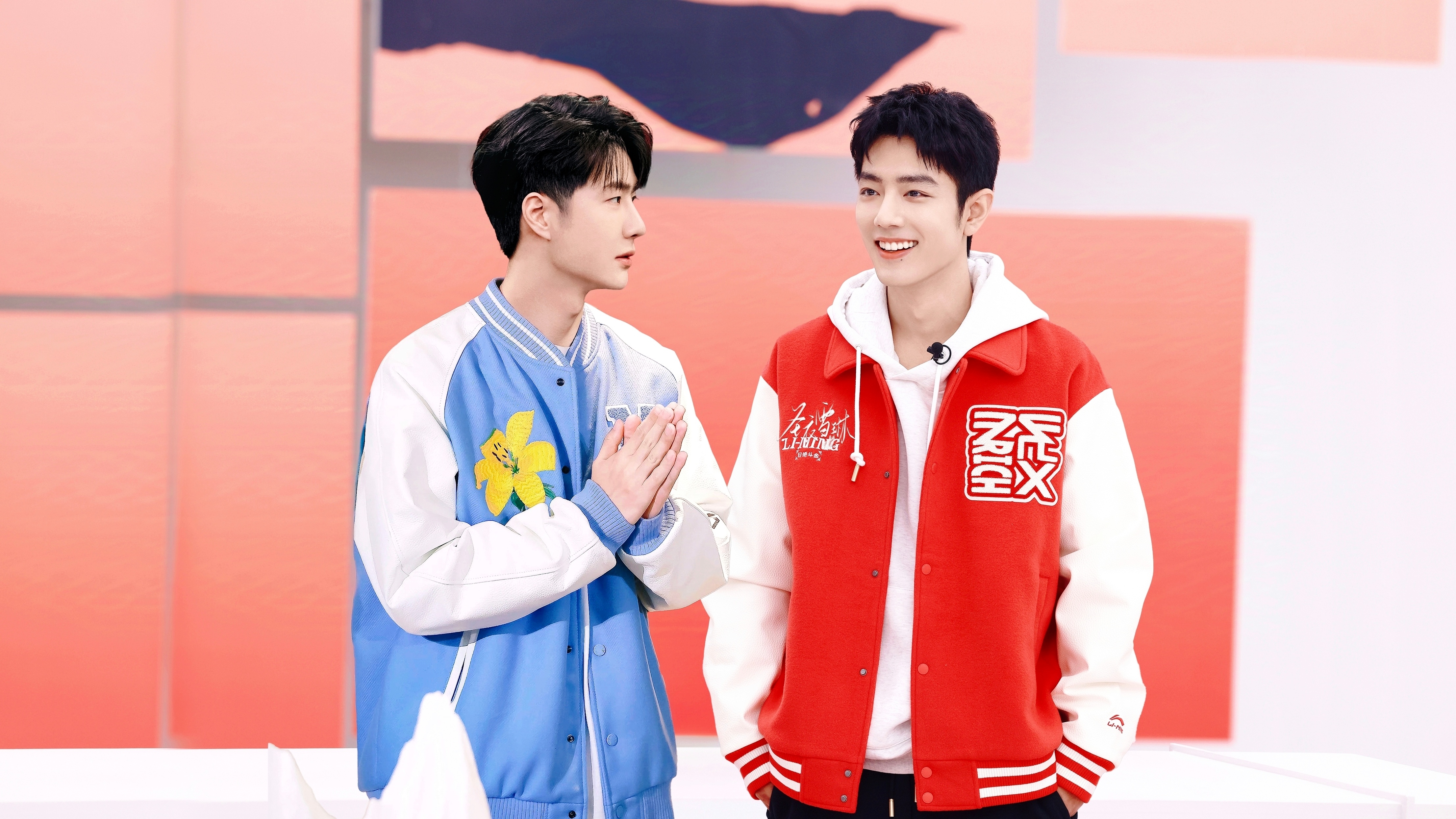 告别2024，两位运动系帅哥㊗️玐玐们新年快乐顺顺利利健健康康平平安安开开心心?