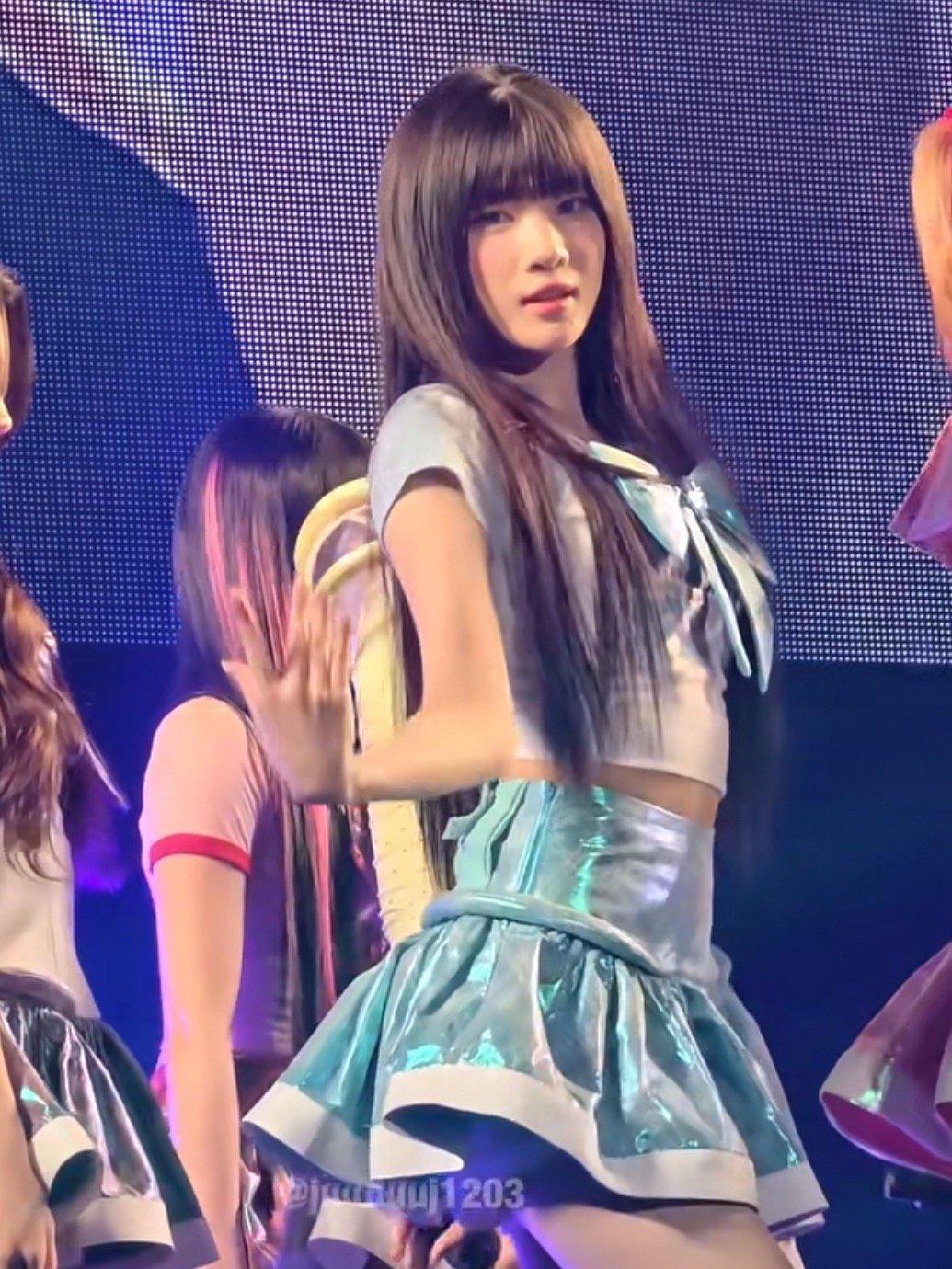 这他妈不是魔法少女 是公主吧