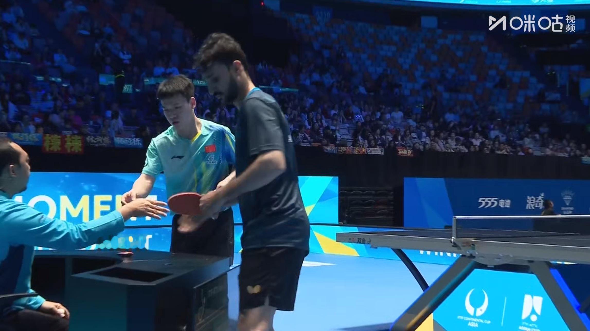 海口亚洲杯男单小组赛第三轮向鹏3比0阿尔哈德拉维(11-5，11-5，11-3)