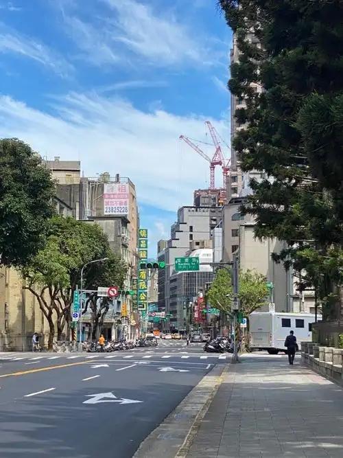 统一真的要来了？中央最近发了个新消息，没提和平统一，也没说一国两制，就八个字，推