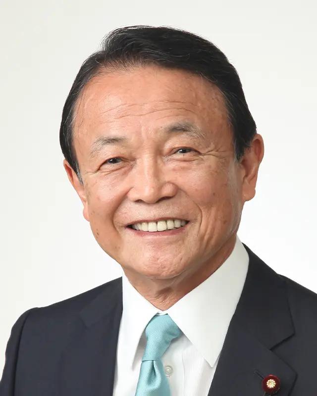 就在刚刚
日本人突然宣布了！
10月7日，日本自民党新任总裁高市早苗在临时总务会