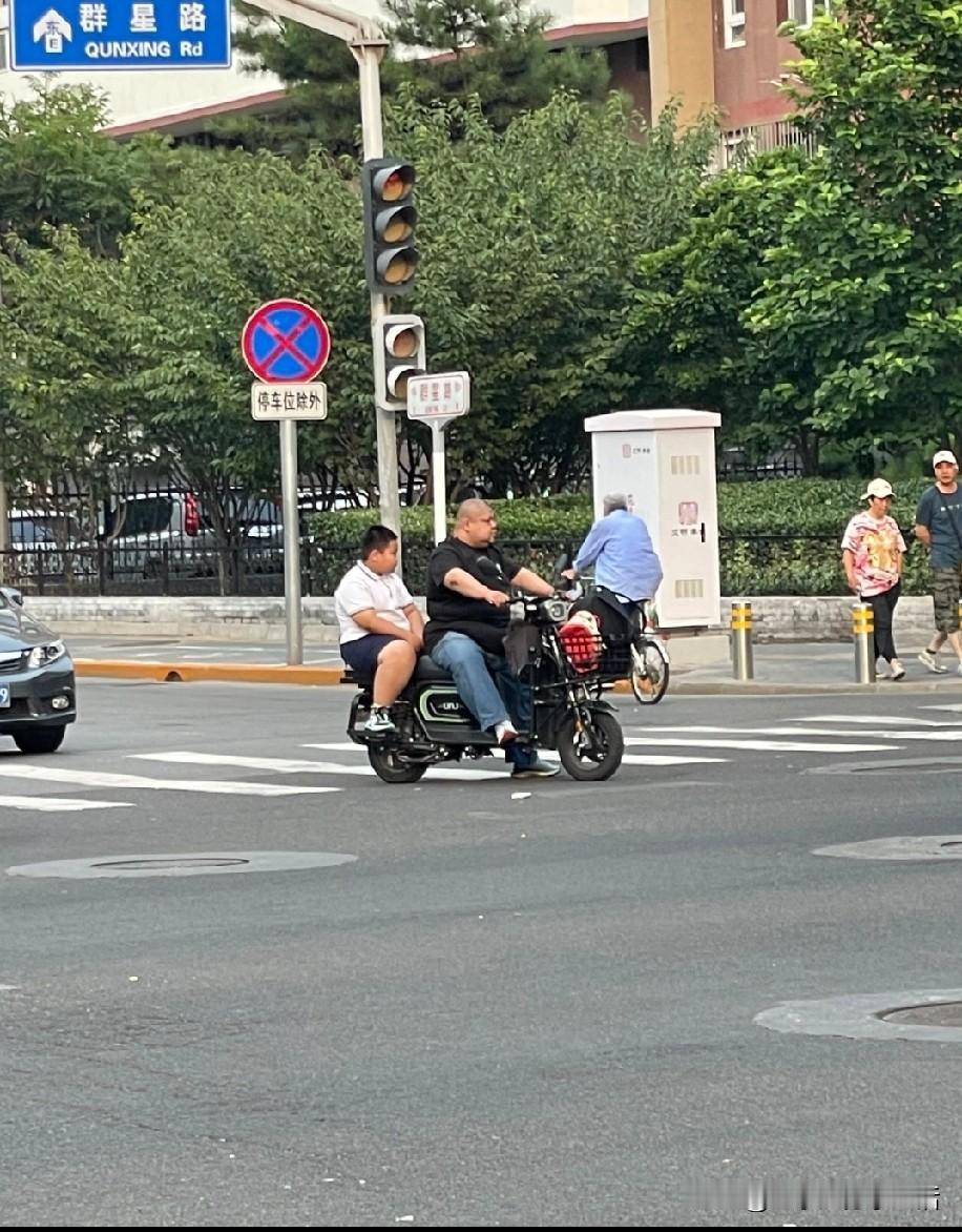 虎父无犬子