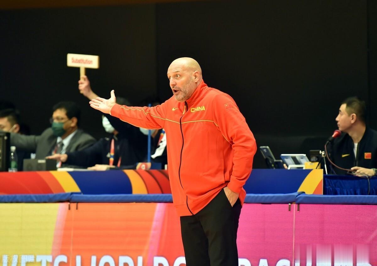 自信还是说大话？乔人杰维奇：中国男篮亚运会目标是夺金！

近日，乔尔杰维奇在接受