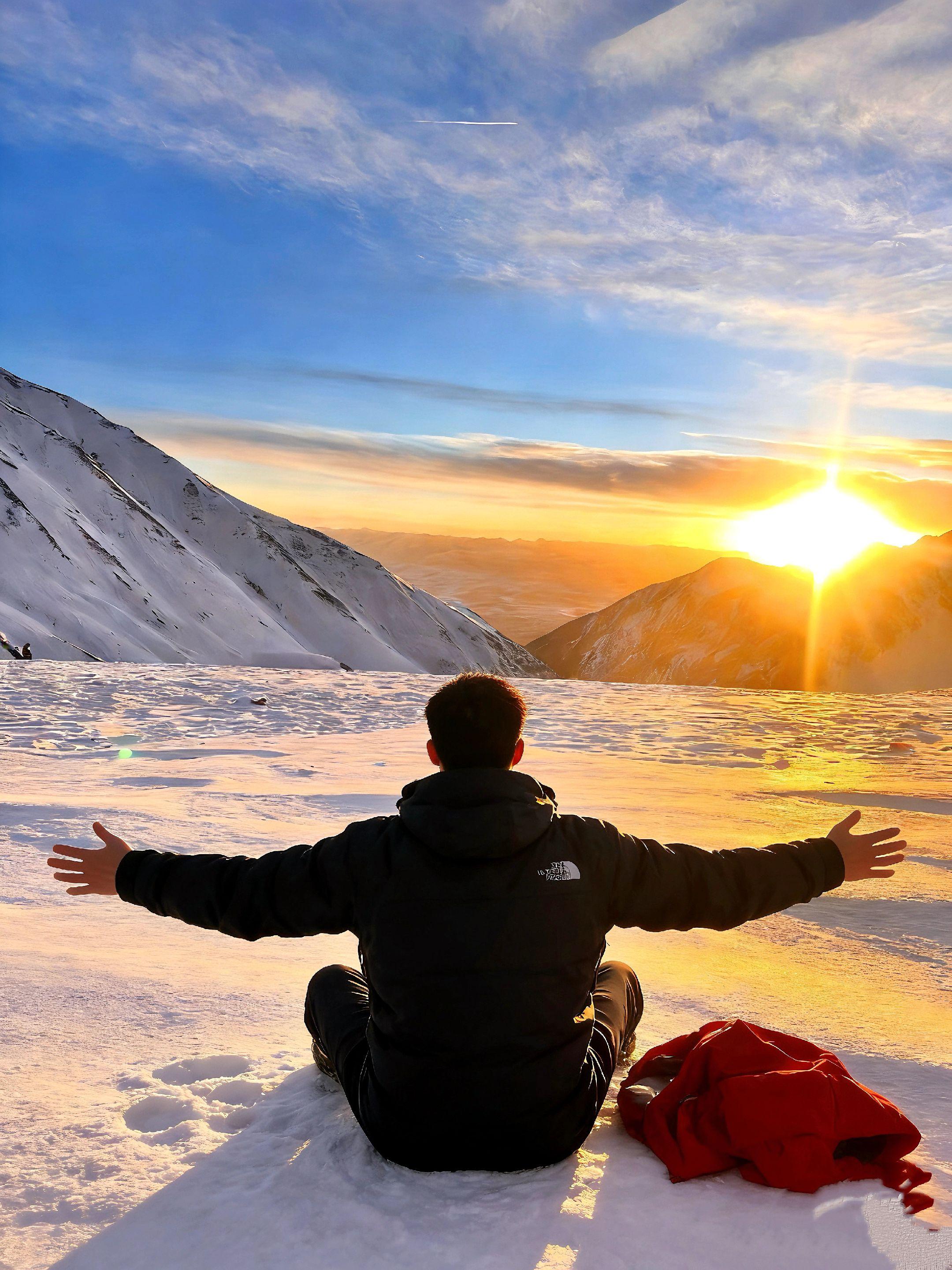 王一博同款❗西安出发2日1晚邂逅雪山蓝冰。西安出发，无需硬凑假期✨，周...