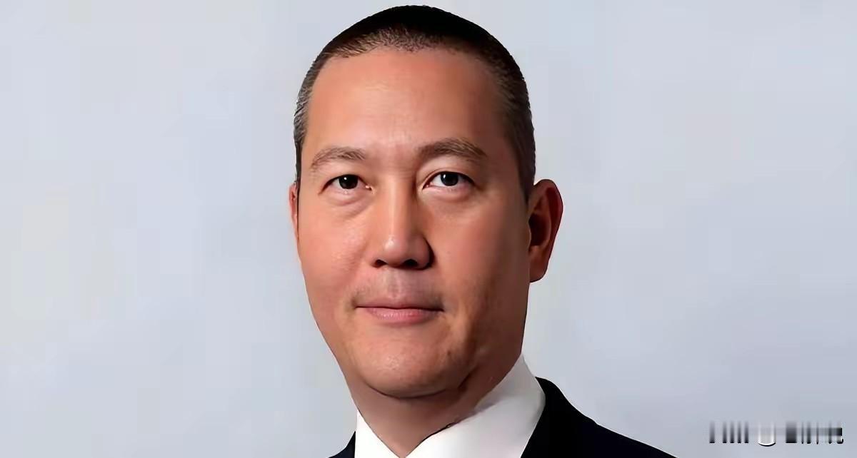 真绝了。
蒋家最正牌的那个曾孙，居然不是在台北当市长的蒋万安。

你都想不到，人