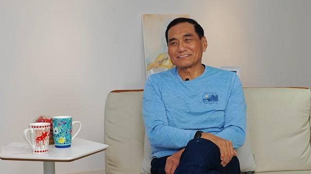王俊棠自揭与安德尊多年恩怨为节目效果，曝光私下真实人品！
现年59岁的王俊棠有「