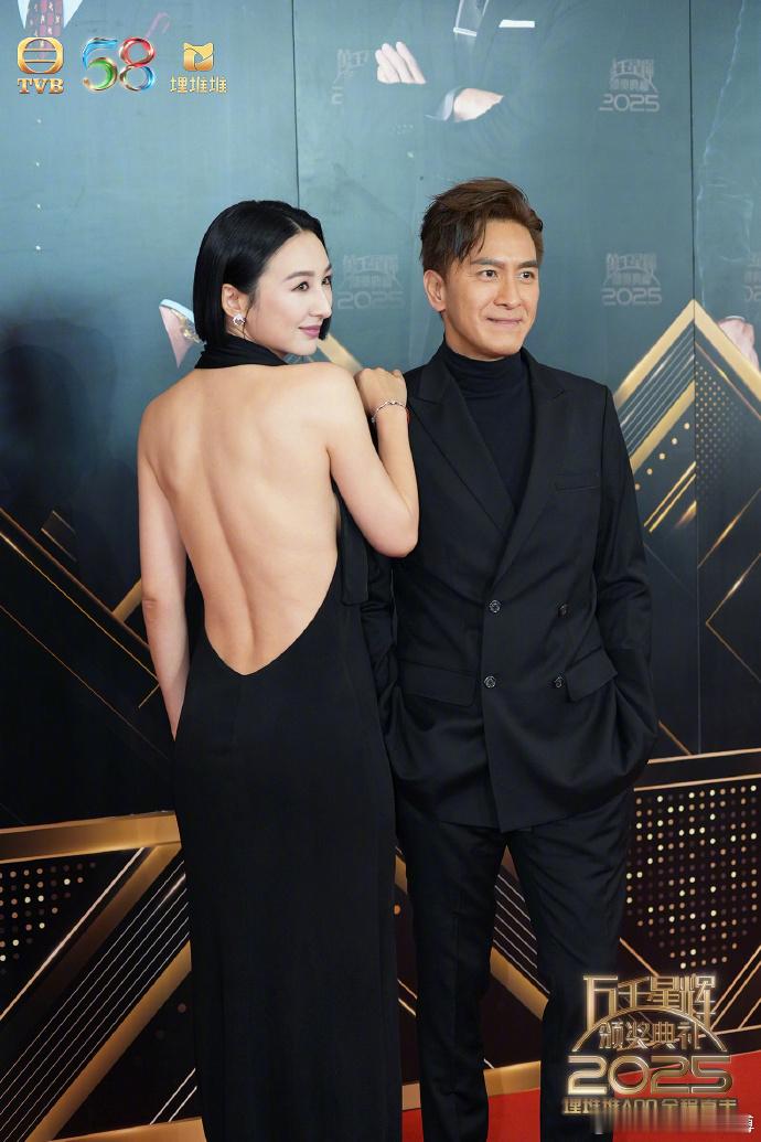 高海宁黑色露背装高海宁马国明一起走红毯 高海宁马国明一起走红毯，高海宁黑色露背装