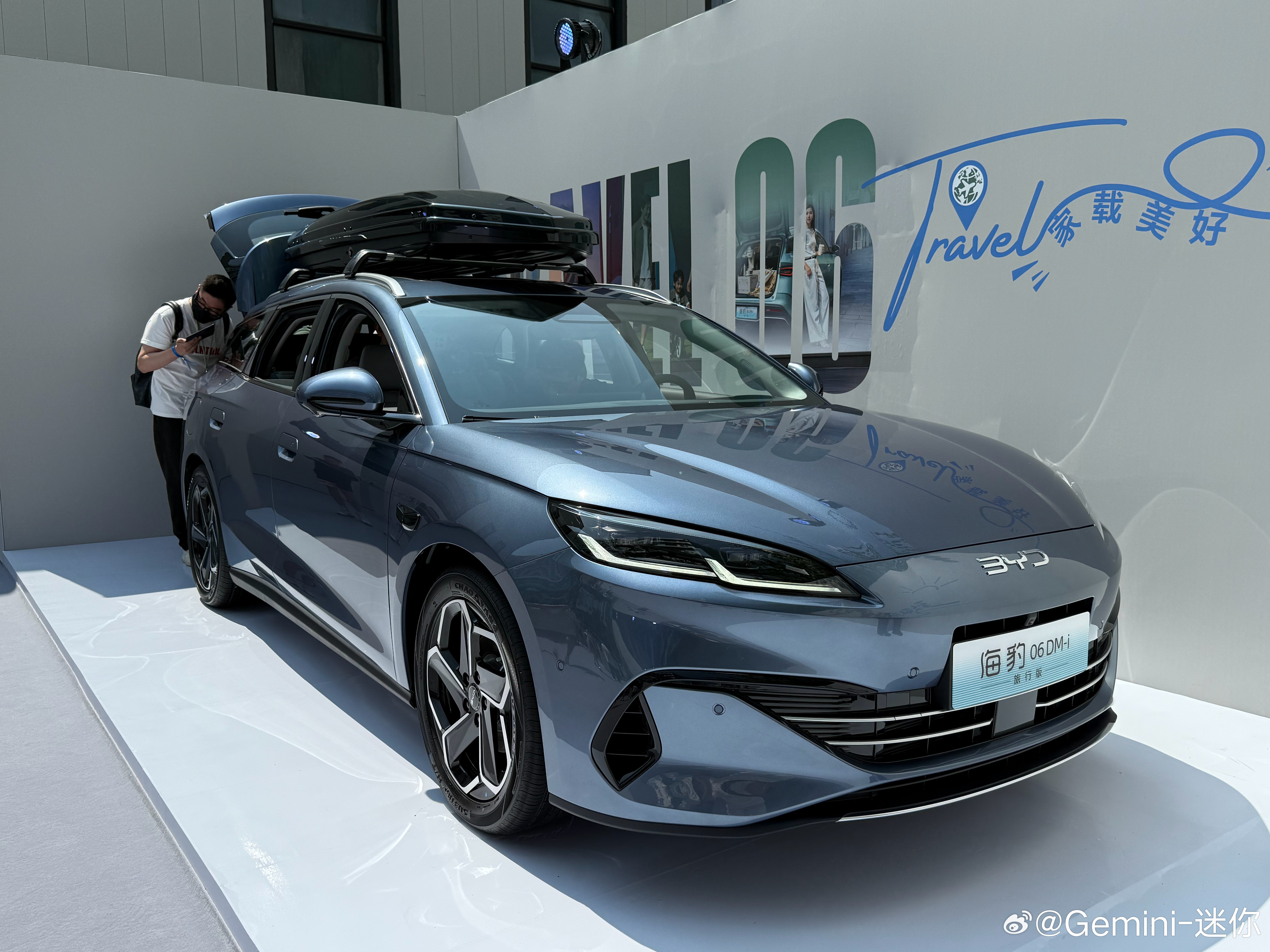 1098的海豹06DM-i旅行版我觉得比998的轿车版值很多啊[馋嘴]价格多了1