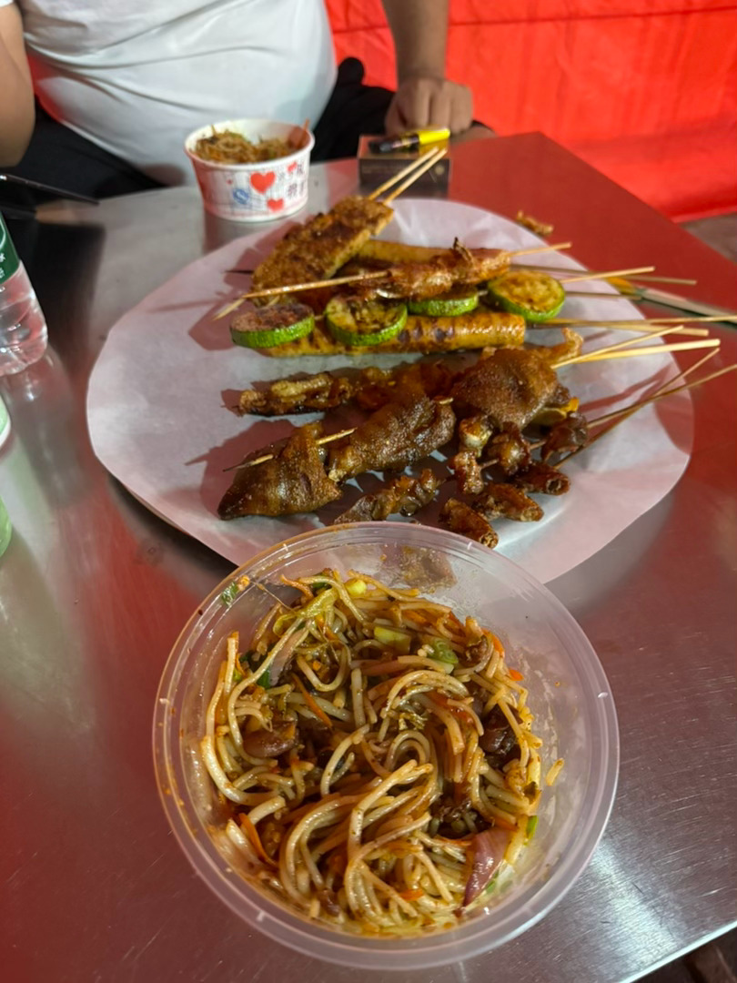 感觉半夜这么吃有点罪恶…晚上睡了好久了今天 昆明