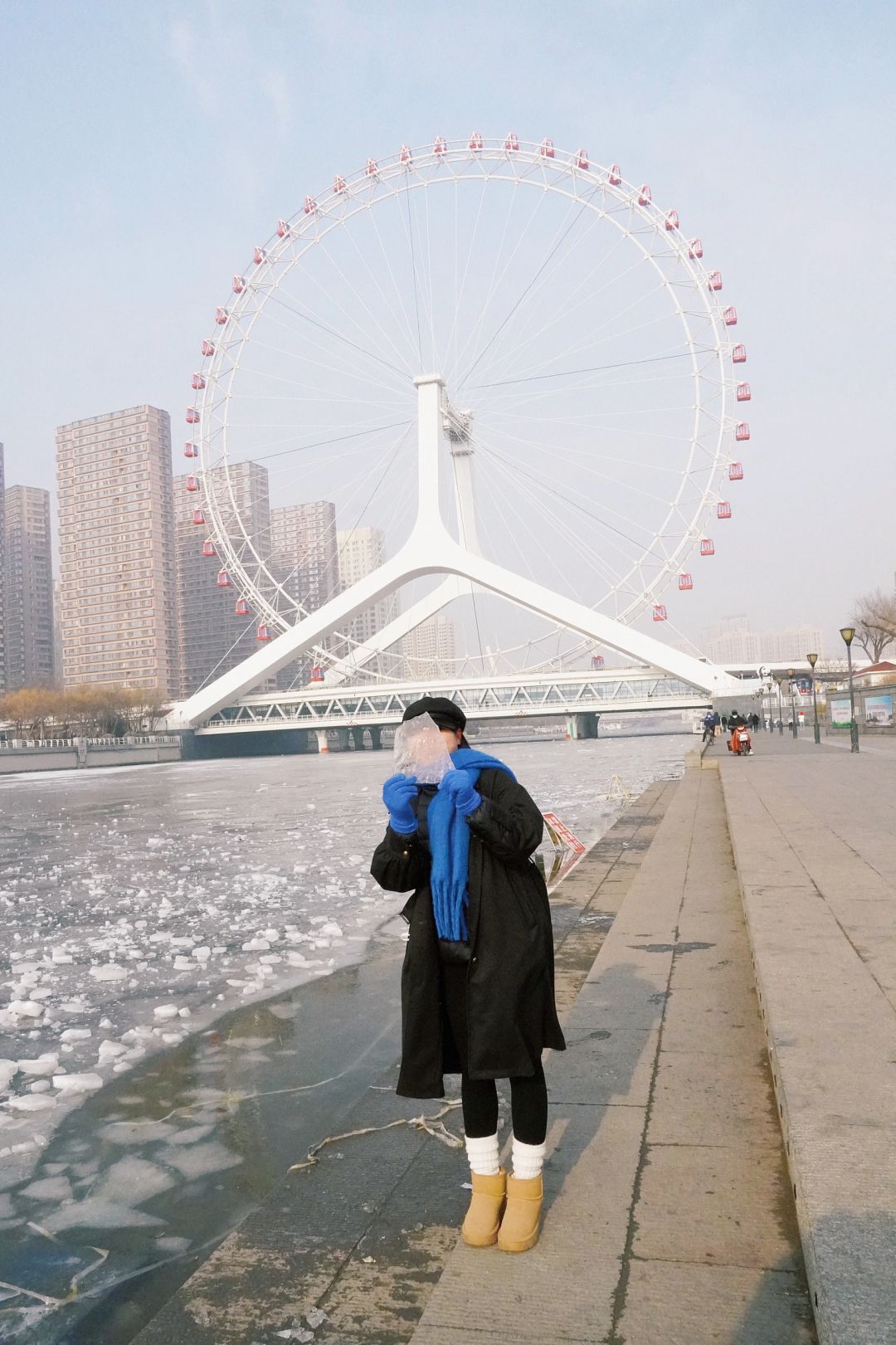 今天的天津变成了雾津🌫️