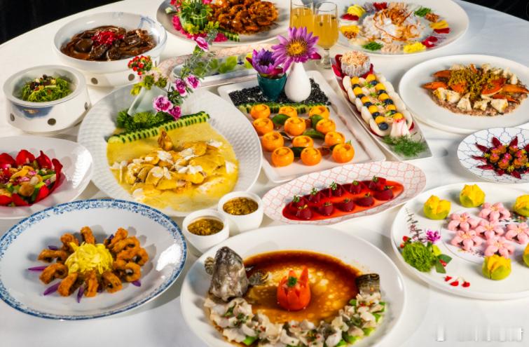 【数读全球餐桌变迁】年夜饭消费趋势【从“舌尖”到“心尖”，年夜饭里的中国消费新趋