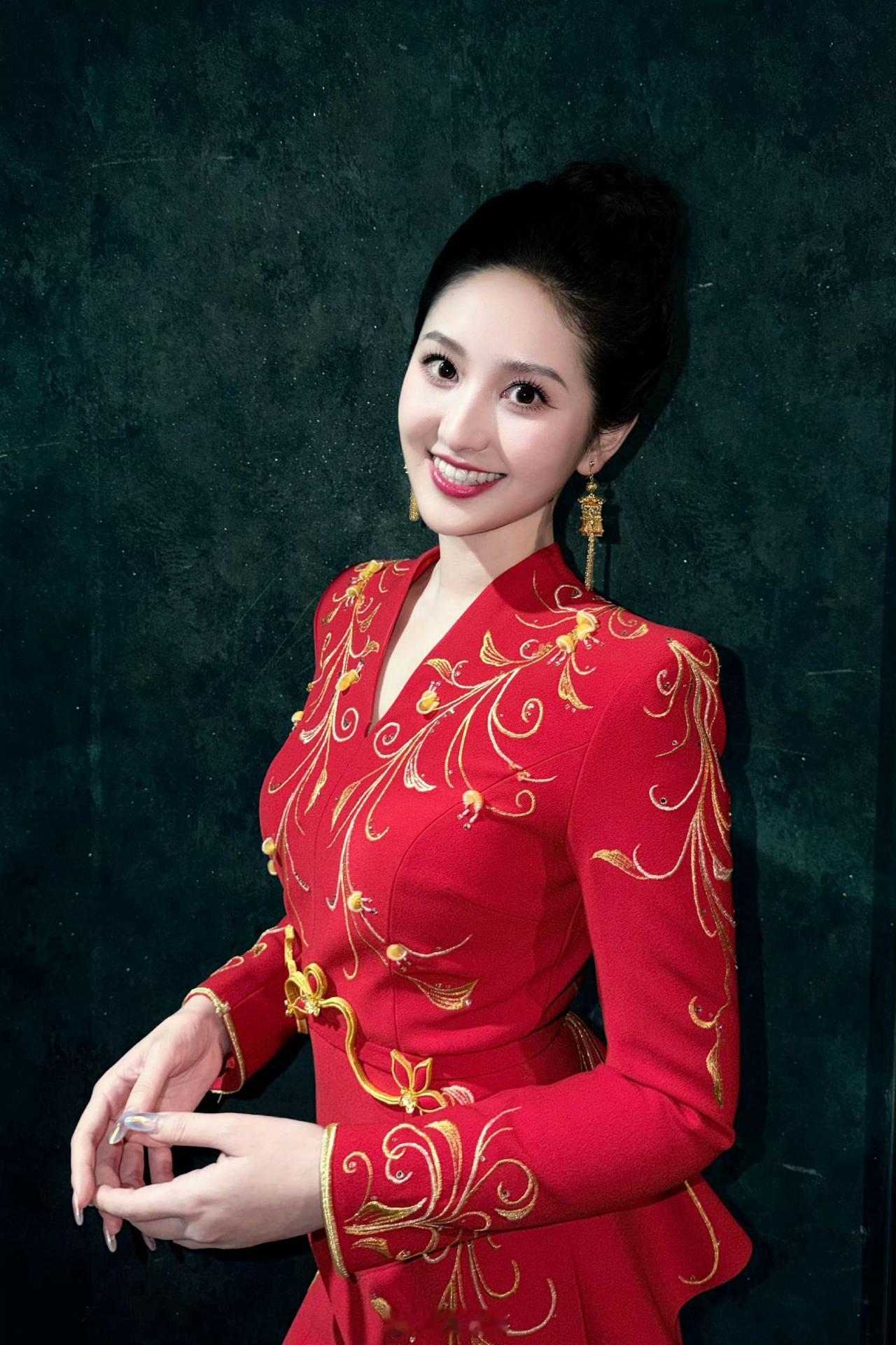 晒图笔记大赛美女穿搭写真