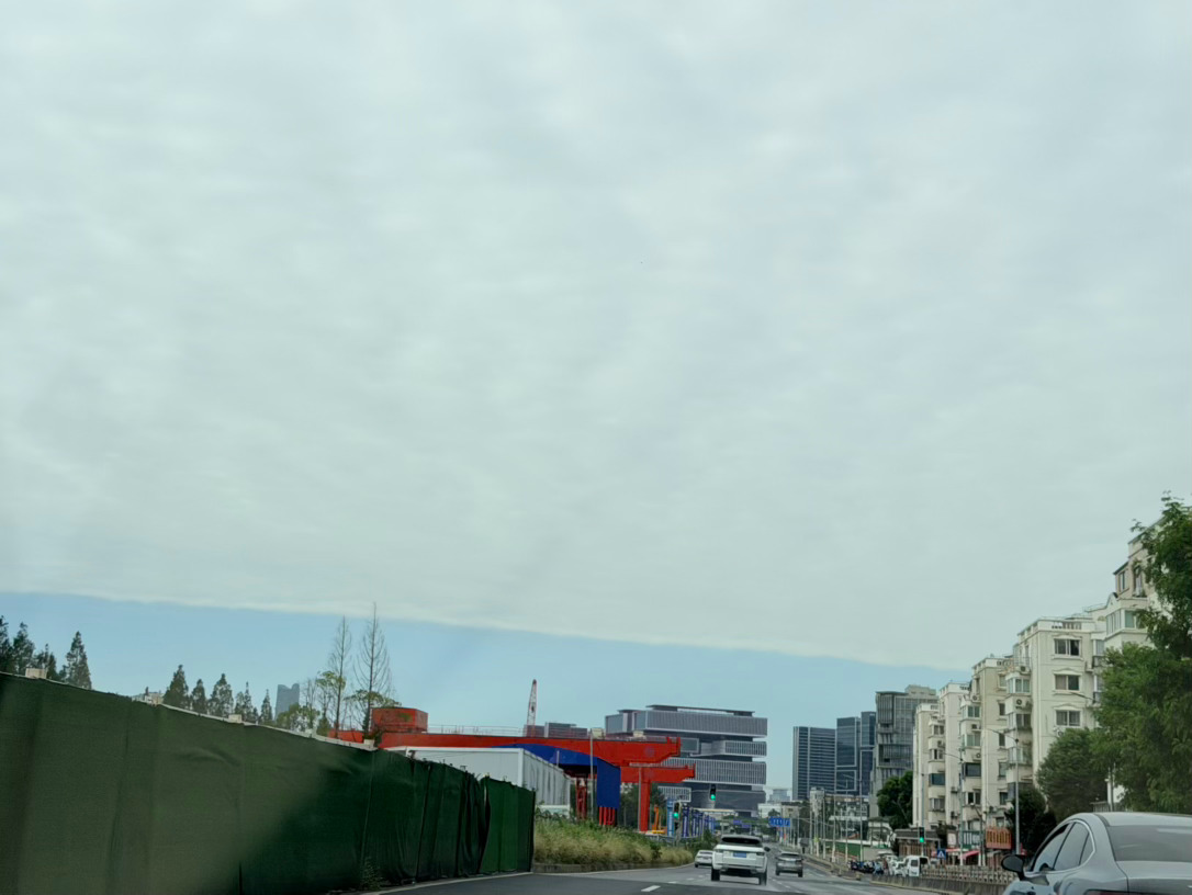 上海出现海市蜃楼？ ​​​