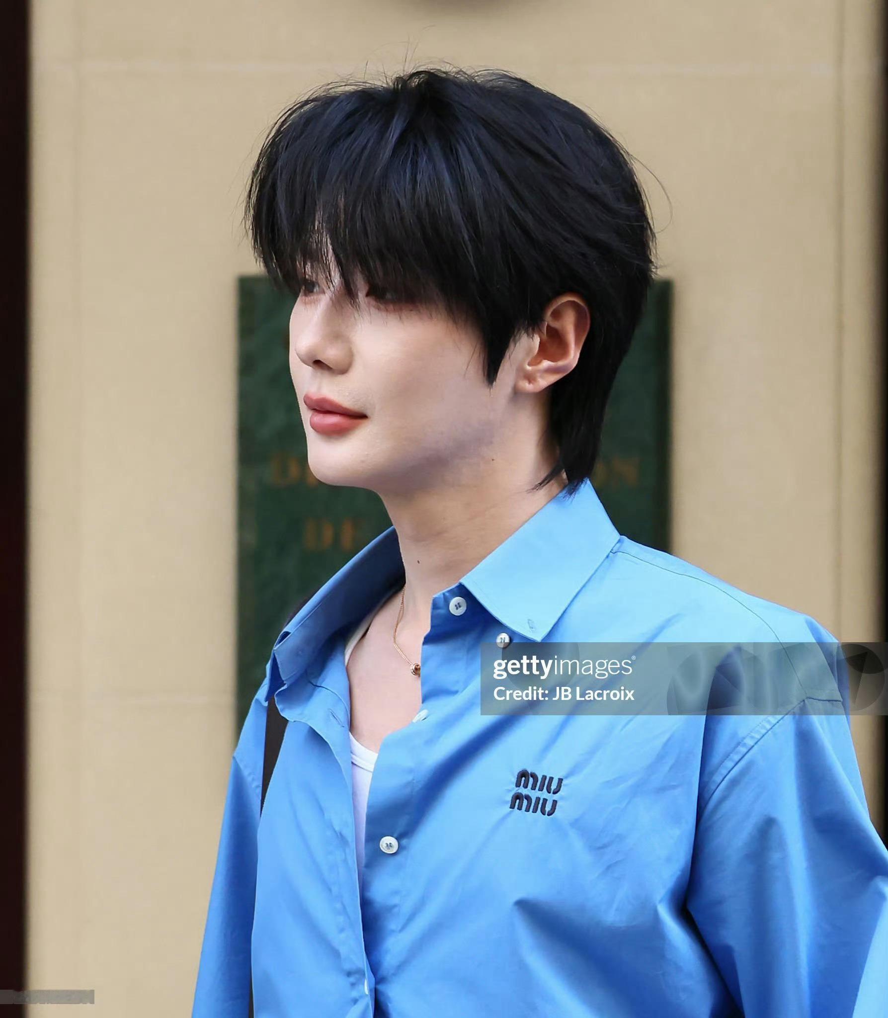 云旗 & 郝熠然 ｜ 巴黎高定时装周 云旗郝熠然一组巴黎街拍Gettyimage