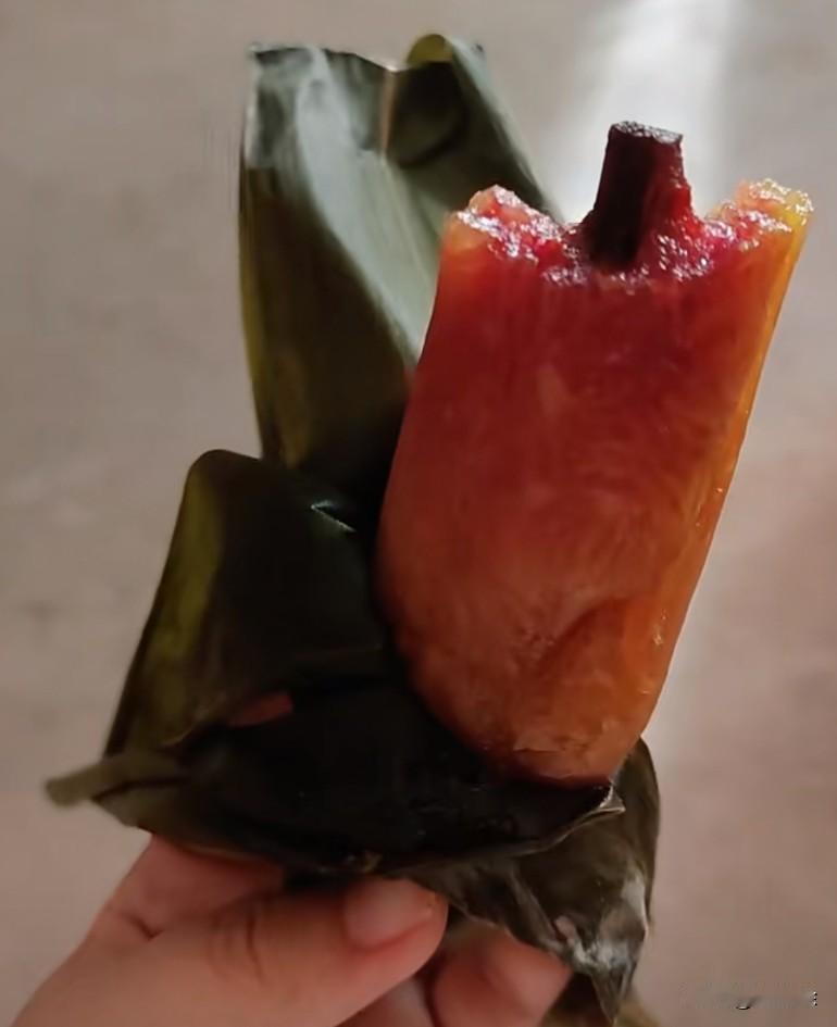 不管是甜棕还是咸棕都喜欢，在我的老家，我们从小吃到大的，老家有个习俗就是每年的农