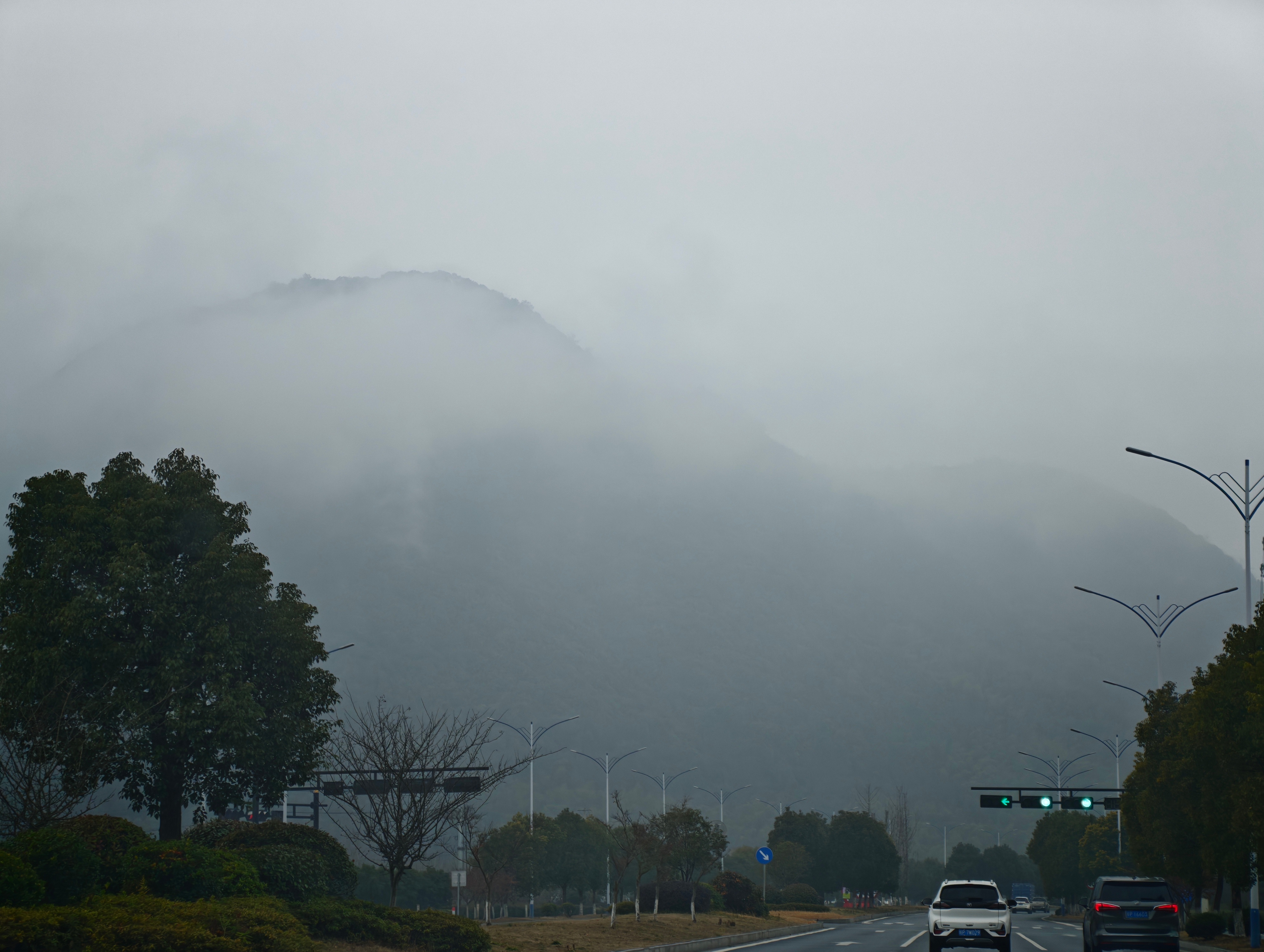 皖南是真的符合我对于江南的一切幻想，可惜文化上的江南一直都被扬州、苏南三市和杭州