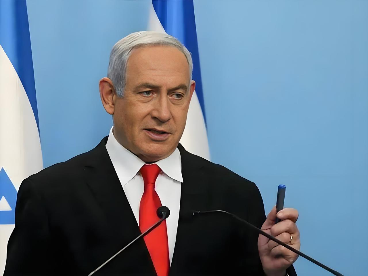 等来一个“足够愚蠢”的总统！内塔尼亚胡笑了，美国人民哭了！

绑架马杜罗的“成功